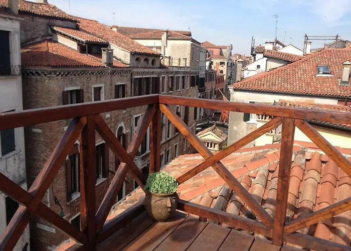 Homestay Attico Con Altana Venice