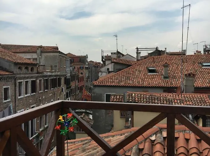 Attico Con Altana Venice